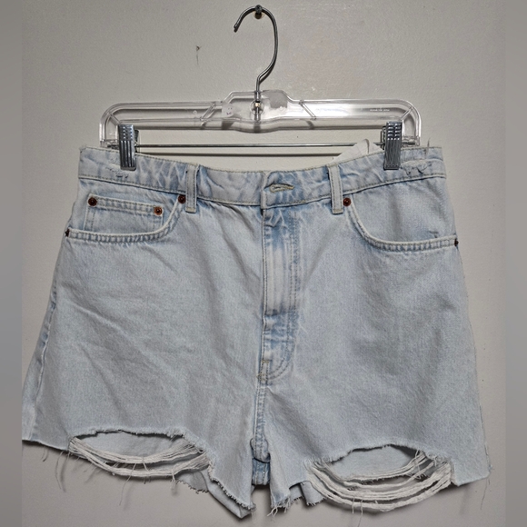 ✨️Brand new Zara light washed shorts -Size 10✨️ - Picture 4 of 5